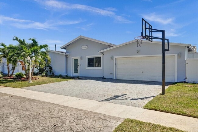 Foto del edificio - 9240 SW 54th St