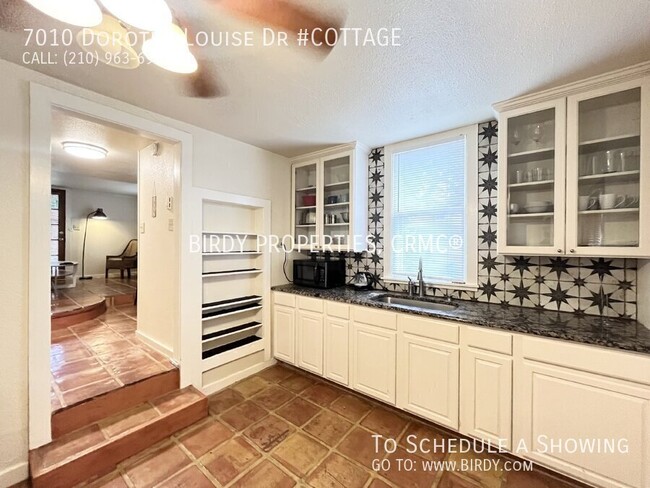 Building Photo - "Fully Furnished 2-Bedroom Cottage in San ...