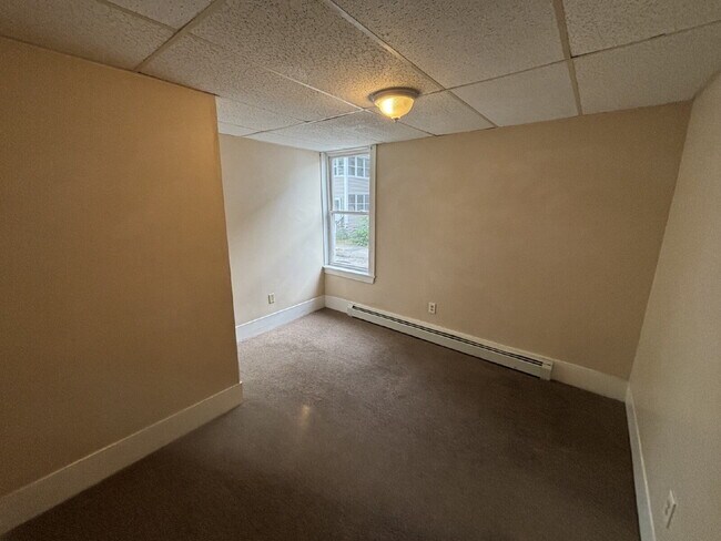 Foto del edificio - All-Inclusive Living! Move-In Ready 2-Bedroom Apartment with Heat and Electricity included in San...