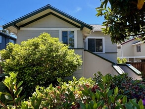 Building Photo - 28 Cordone Dr