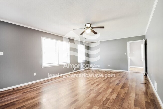 Foto del edificio - 34 Annandale Dr