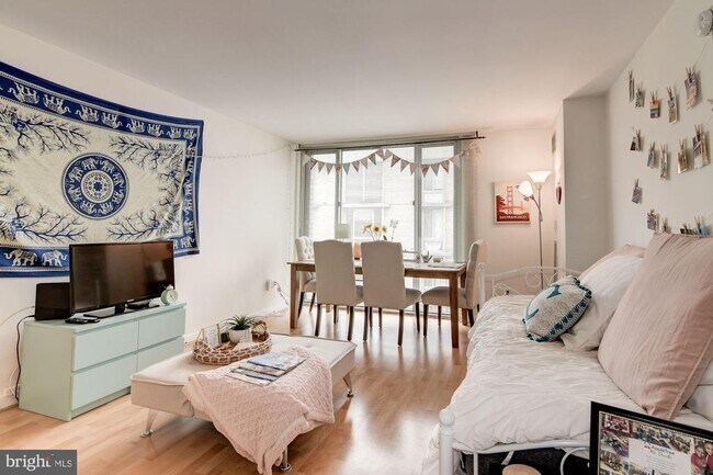 Foto del edificio - 950 25th St NW