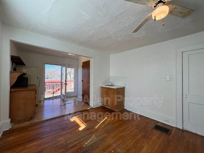 Building Photo - 29 Parkman Pl