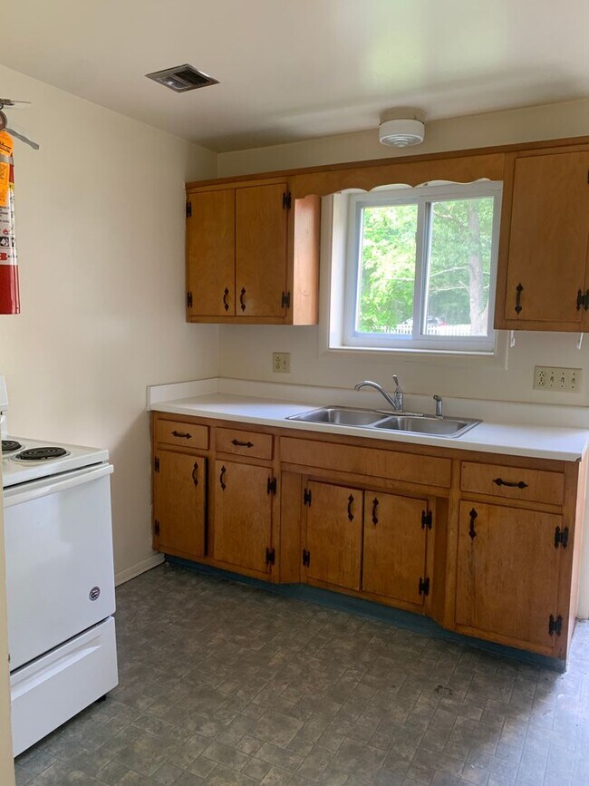 Foto del edificio - 1926 3 Waddle Rd