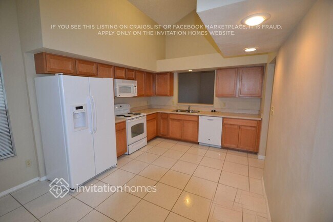 Building Photo - 156 Honeywood Dr