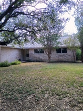 Building Photo - 1517 Northwood Dr