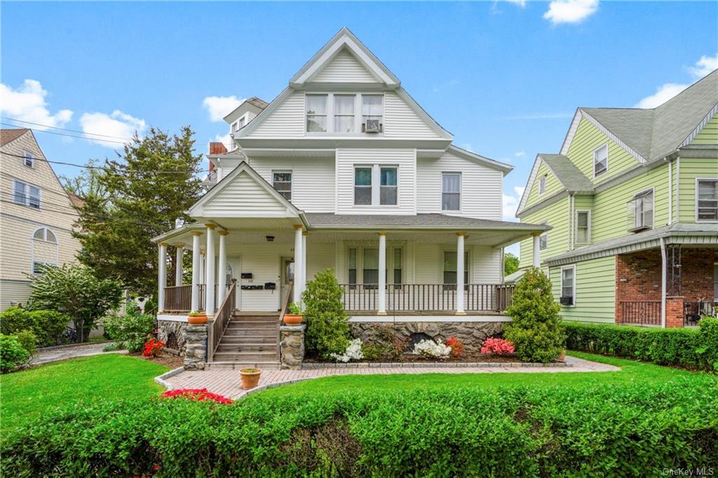 Primary Photo - 27 Linden Pl