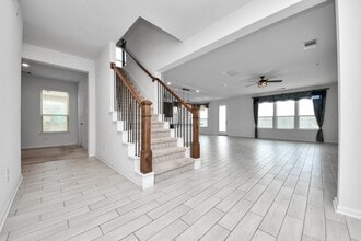 Building Photo - 14611 Lofty Cedar Dr