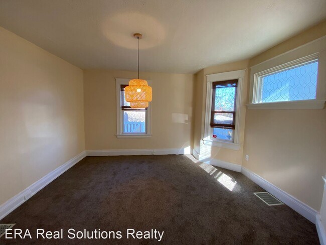Foto del edificio - 4 br, 1 bath House - 1634 Jonathan Ave