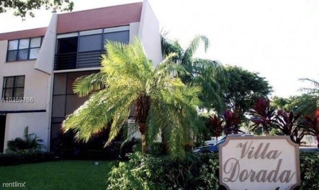 Foto del edificio - 2 br, 2 bath  - Villa Dorada