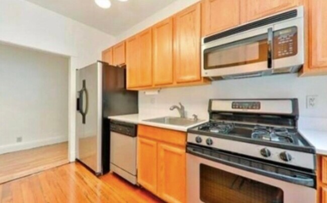 Foto del edificio - 39 Mount Hood Rd