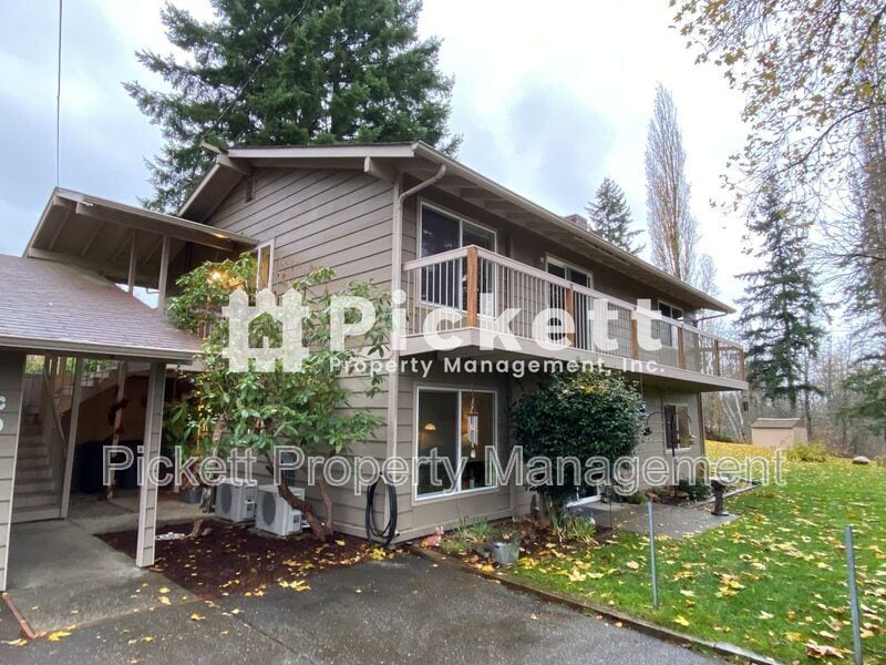 Photo - 11660 Schold Rd A