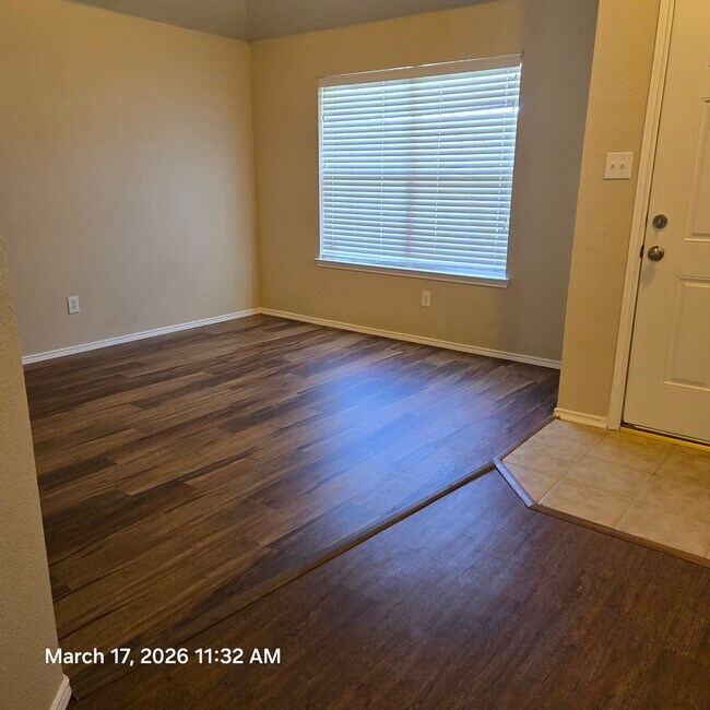 Bonus Room - 3716 Hermalinda Dr
