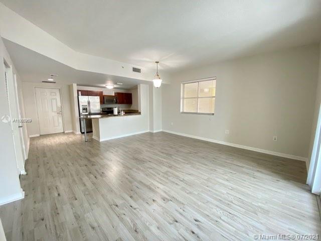 Primary Photo - 7275 SW 89th St