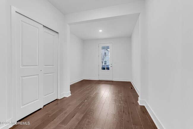 Foto del edificio - 141 Woolley Ct