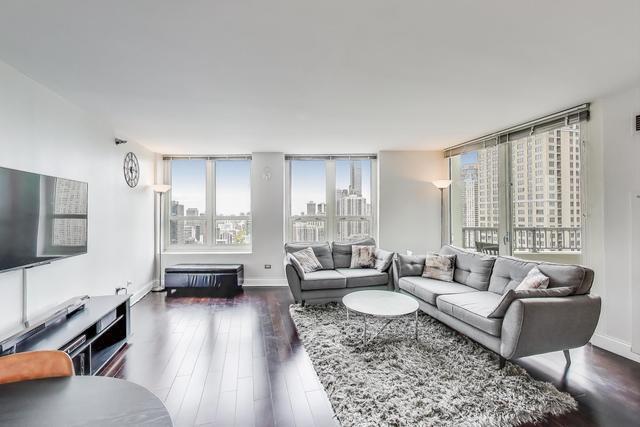 Foto del edificio - 345 N LaSalle St