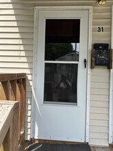 Building Photo - 31 Beech St