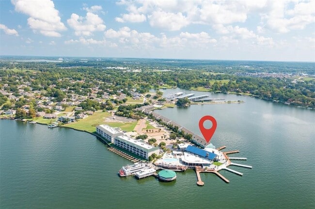 Foto del edificio - 7041 Kingston Cove Ln