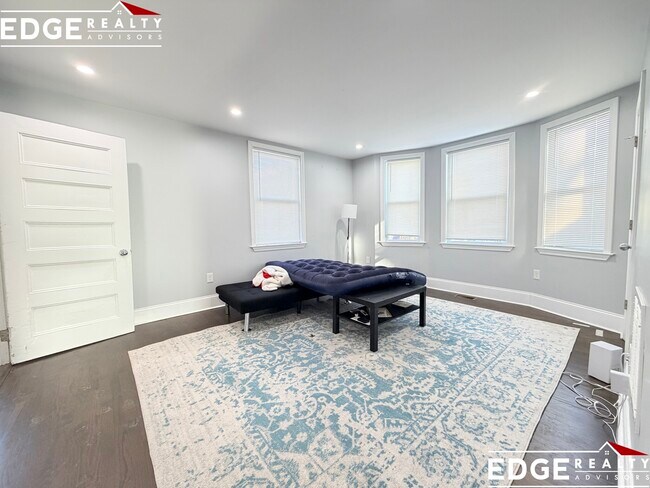 Building Photo - 24 Tremont St