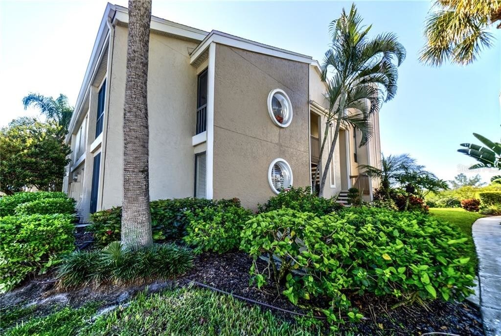 Foto principal - 8728 54th Ave W