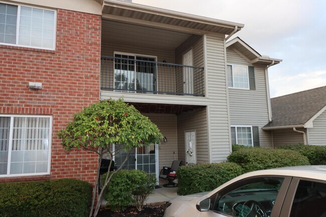 Foto del edificio - 681 Spring Valley Dr
