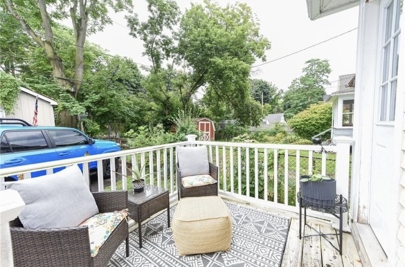 Deck - 63 Lansdale St