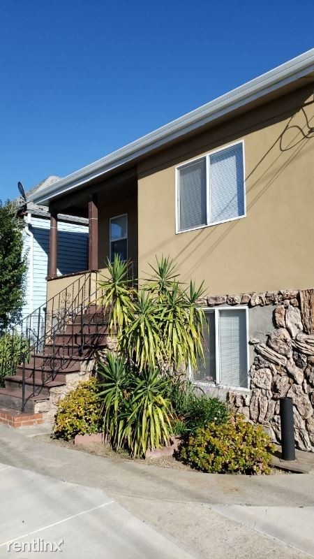 Primary Photo - 3 br, 1 bath Apartment - 1308 51st Ave