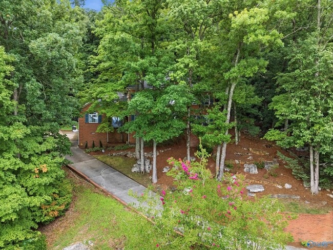 Building Photo - 2276 Governors Bend Rd SE