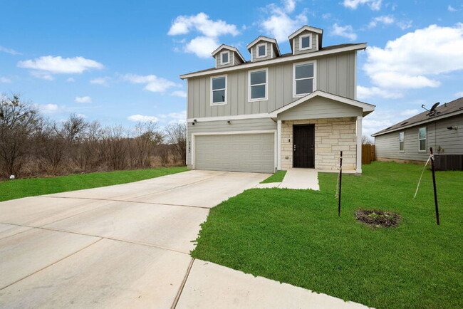 Building Photo - 5703 Dewberry Run