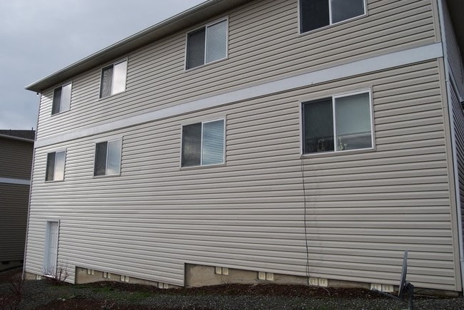 Building Photo - 5752 Legoe Ln