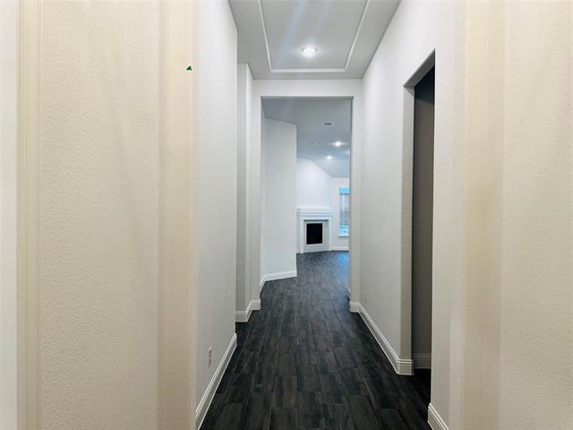 Building Photo - 1605 Hart Dr