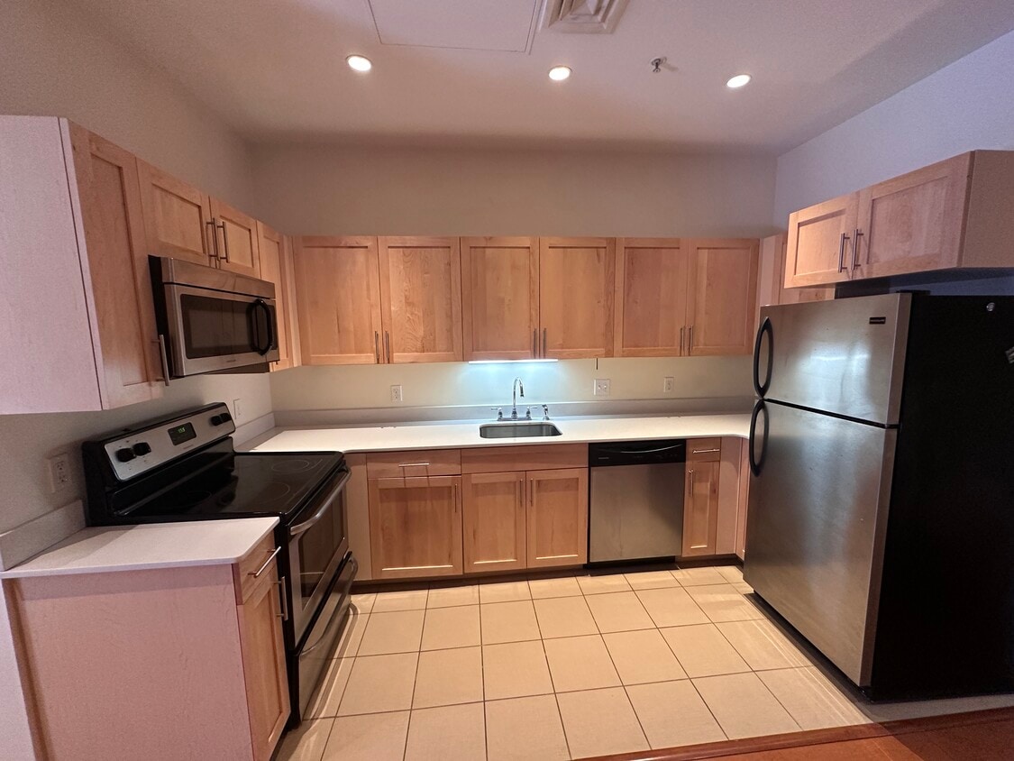 Photo - 407 Washington St. Unit 403