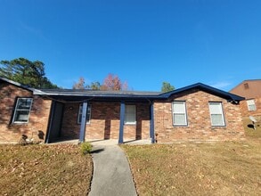 Building Photo - 4609 Renee St