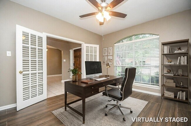 Foto del edificio - 3107 Pennywell Ln