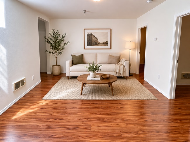 Building Photo - 2 Bedroom Apartment in the Heart of Tacoma