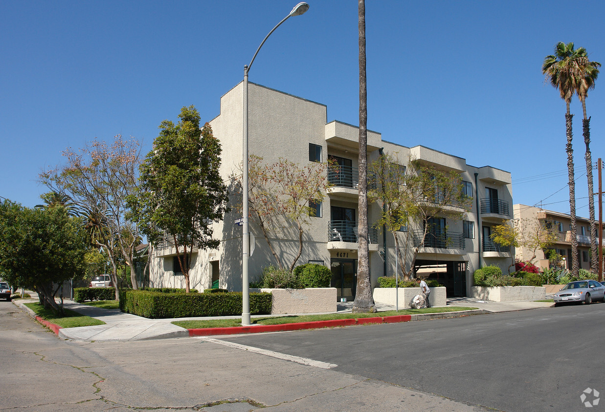 4671 Rosewood Ave, Los Angeles, CA 90004 - Apartments in Los Angeles ...