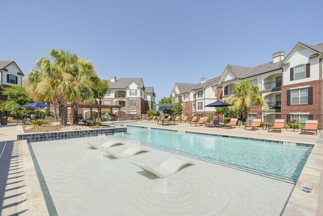 Apartamentos Lone Oak — foto comunitaria - Lone Oak