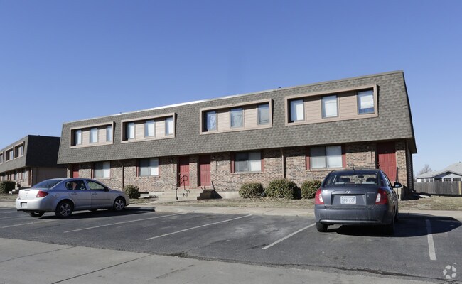Foto del edificio - Sunset Townhomes