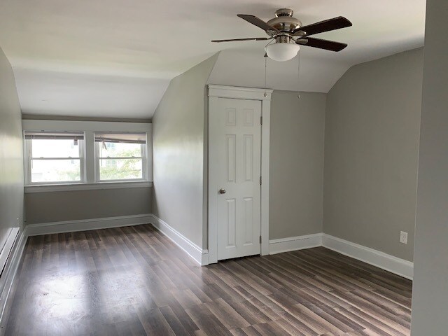 Foto del edificio - 3277 Washington Blvd