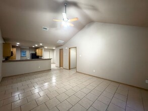 Building Photo - 908 N 46th St