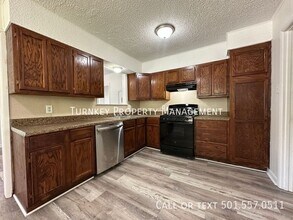Building Photo - 4112 Elam St