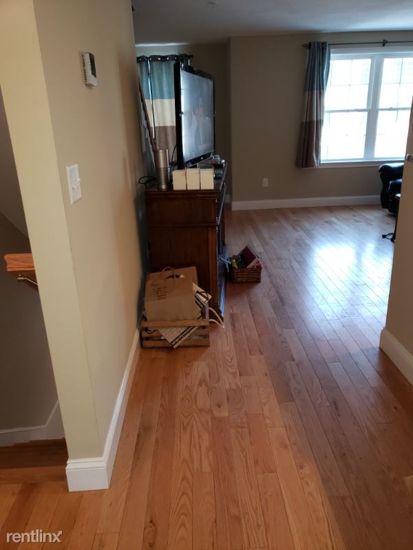 Foto del edificio - 2 br, 1.5 bath Apartment - 20 Cardigan Court