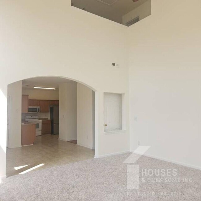 Building Photo - 213 Worcester Ln