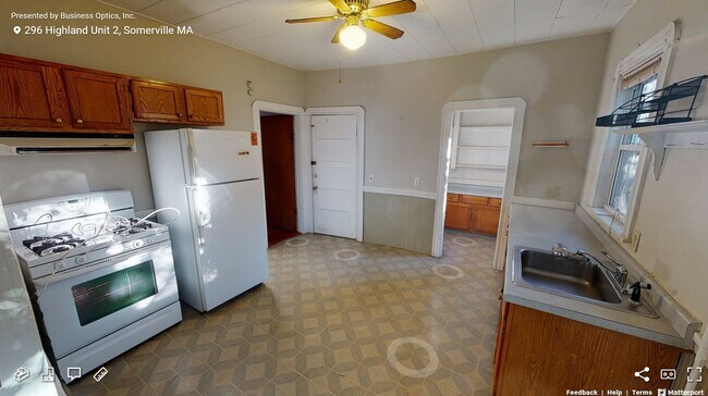 Building Photo - 296 Highland Ave