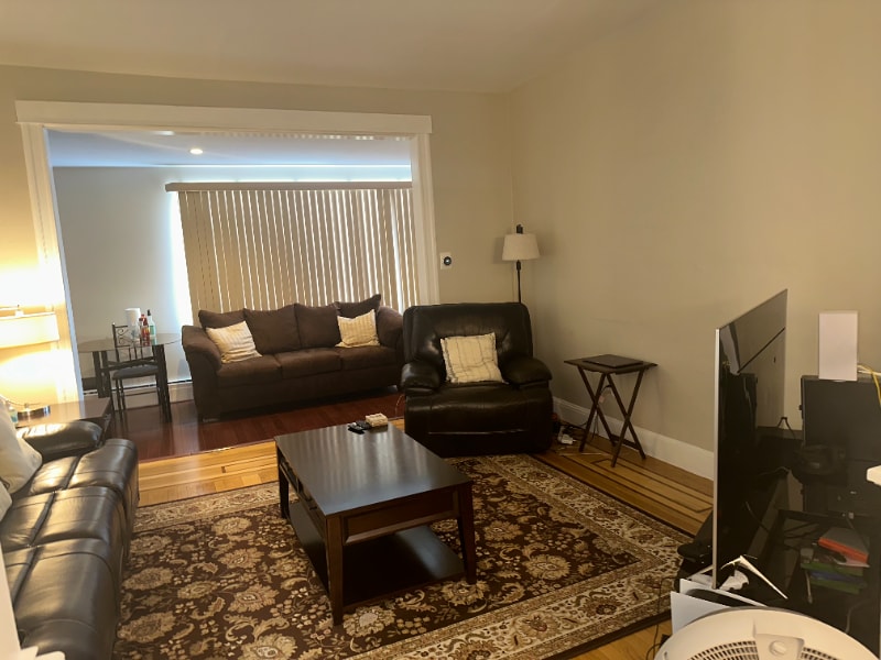 Primary Photo - 750 Irving Pl