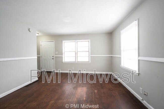 Foto del edificio - 1320 N Alton Ave