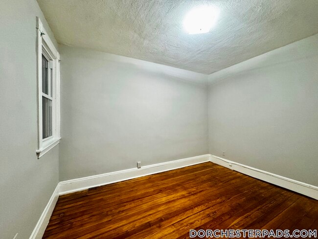 Foto del edificio - 76 Florida St