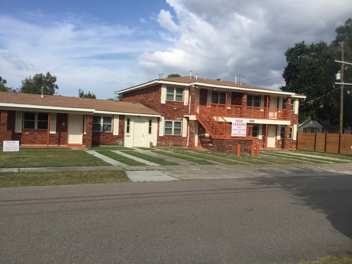 Primary Photo - 6225 Urquhart Street, LLC