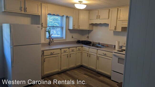 Building Photo - 1 br, 1 bath House - 107 Magnolia St. Apar...