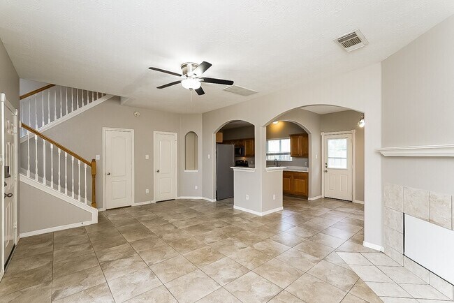 Building Photo - 26622 Cypresswood Dr